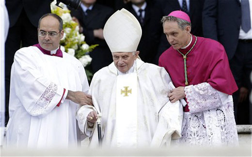Vatican-Popes-...